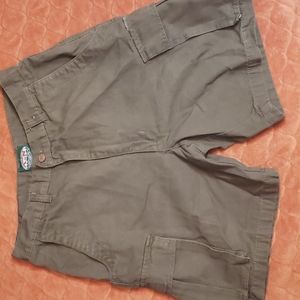 Men's size 32 cargo shorts